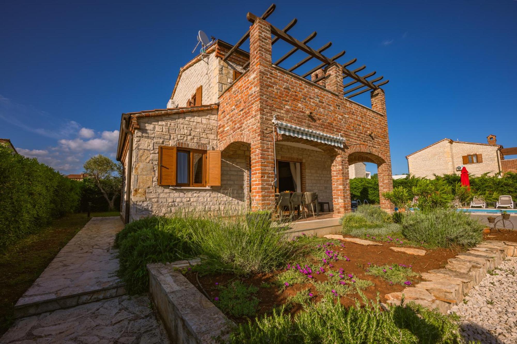 Villa Sonne In Paradis Butkovici  ภายนอก รูปภาพ